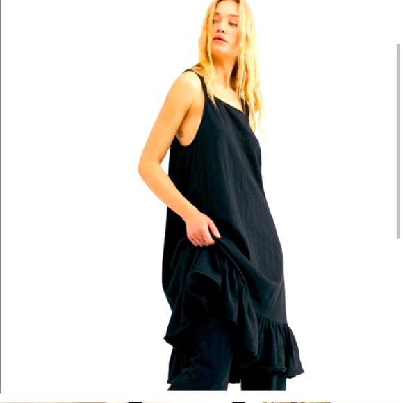 Free People Dresses & Skirts - New FREE PEOPLE BEACH Black Tank Better Than Dream Swingy Midi Ruffled Dress